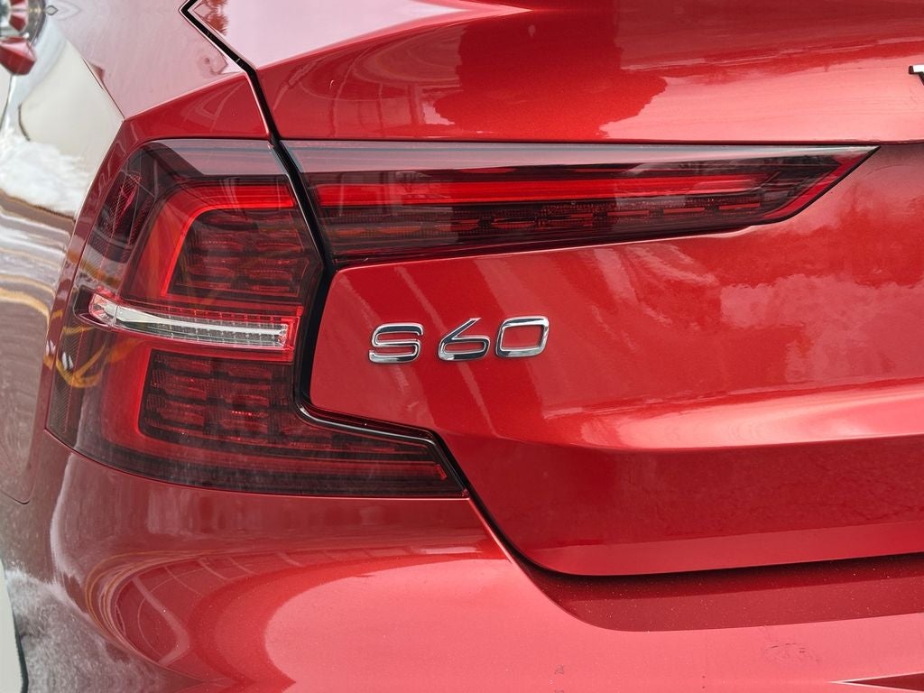 2020 Volvo S60 T5 Momentum