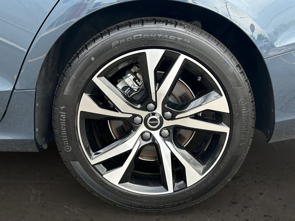 2025 Volvo S60 B5 Core Volvo Certified