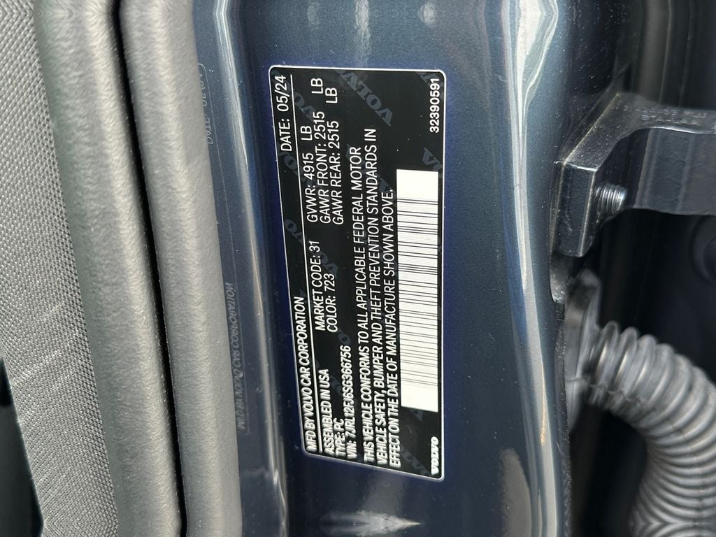 2025 Volvo S60 B5 Core Volvo Certified