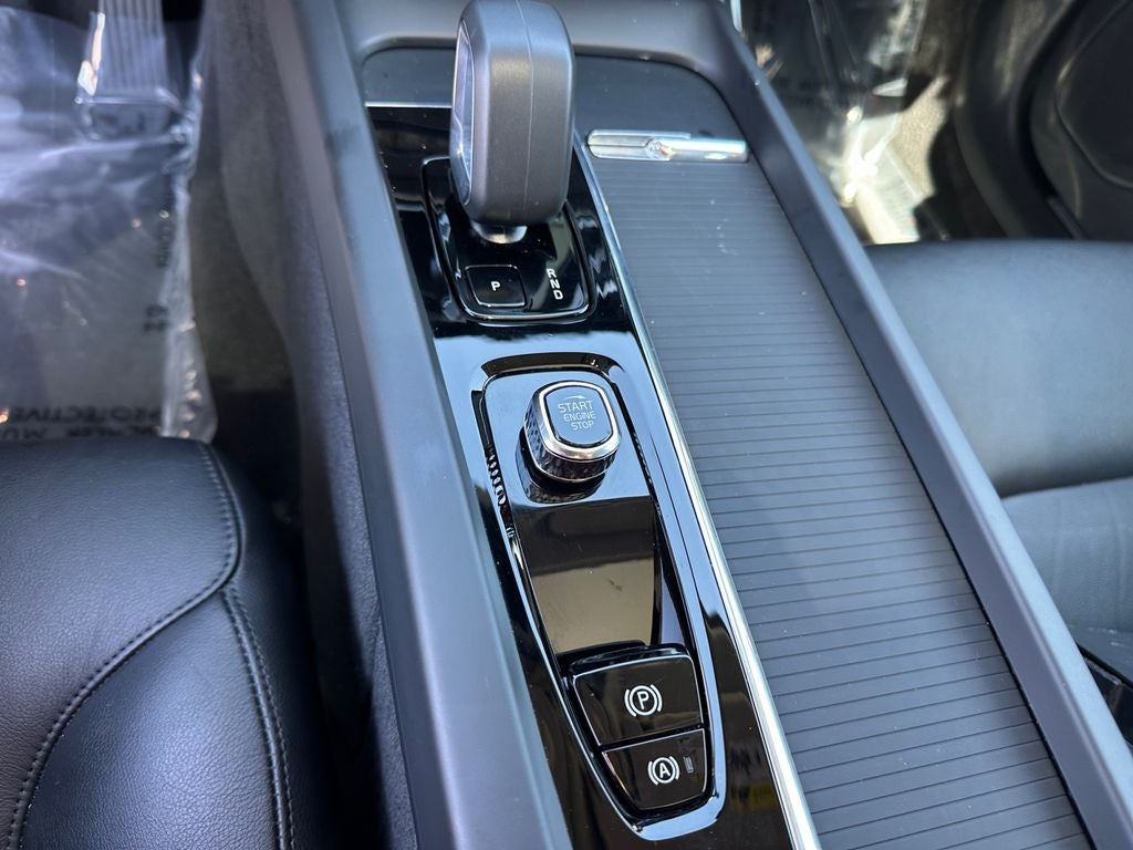 2025 Volvo S60 B5 Core Volvo Certified