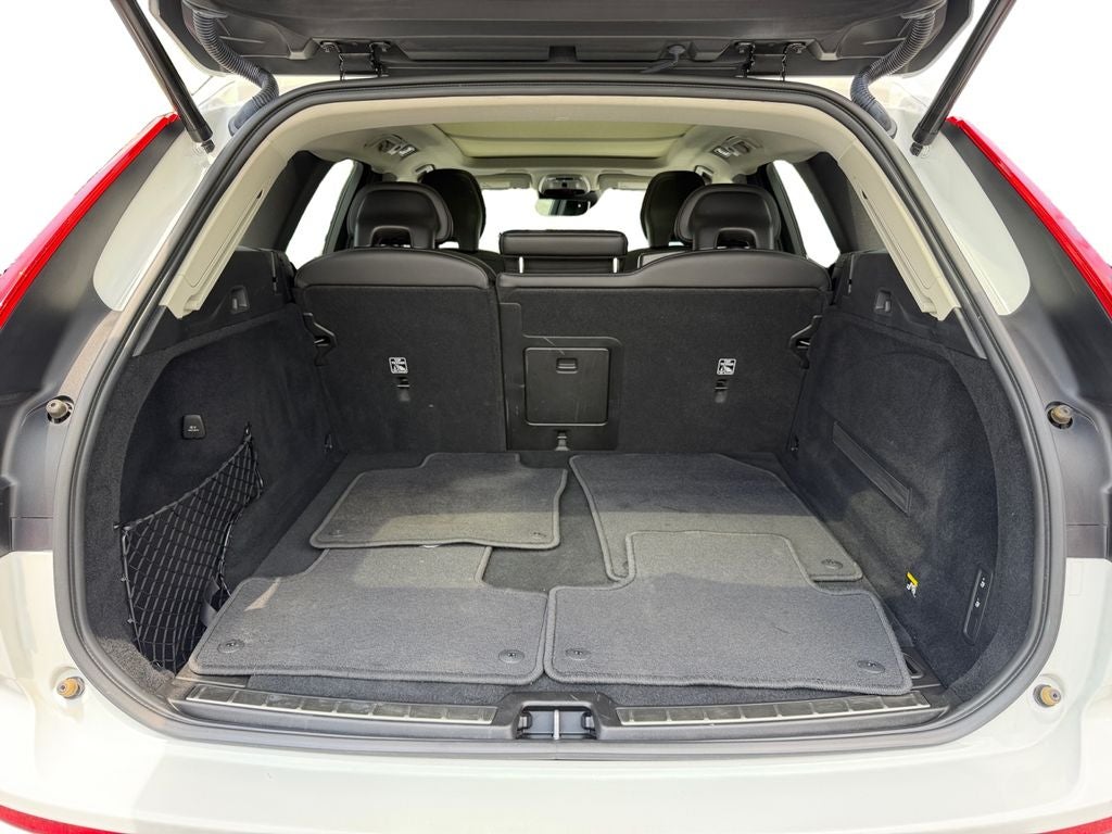 2019 Volvo XC60 T5 Momentum