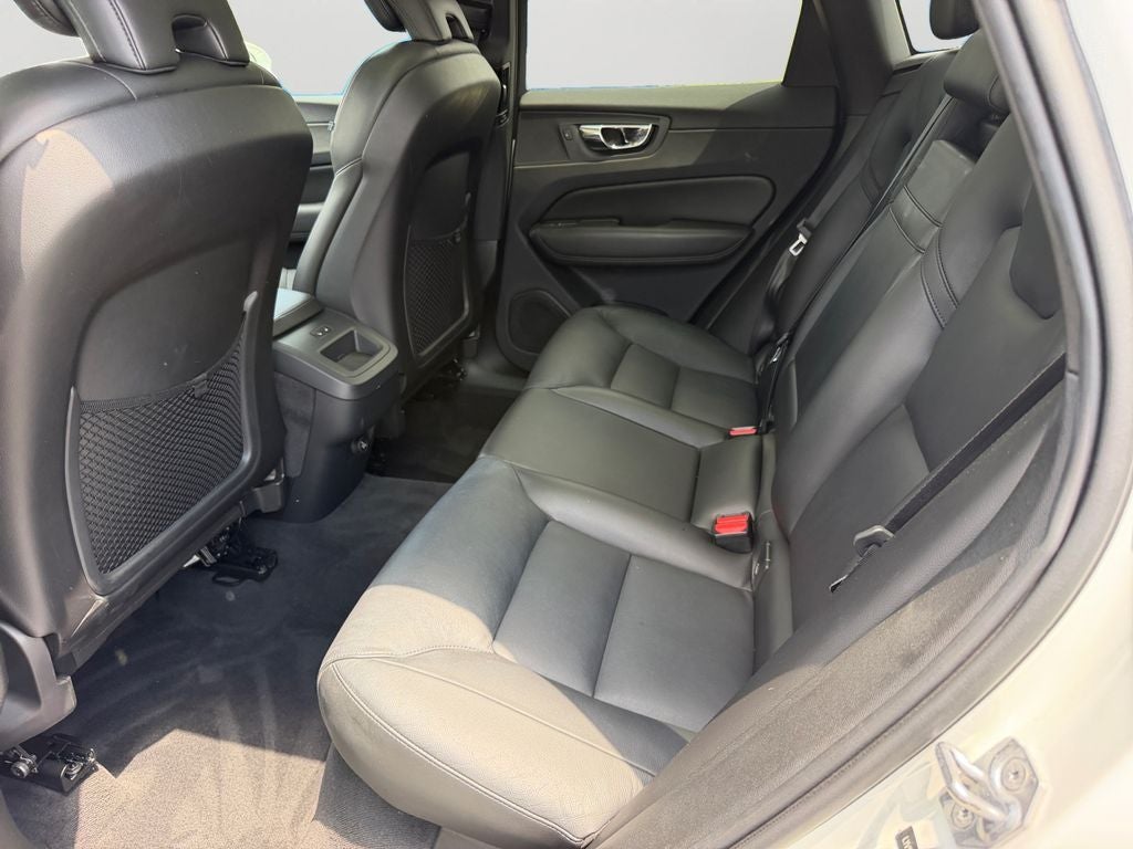 2019 Volvo XC60 T5 Momentum