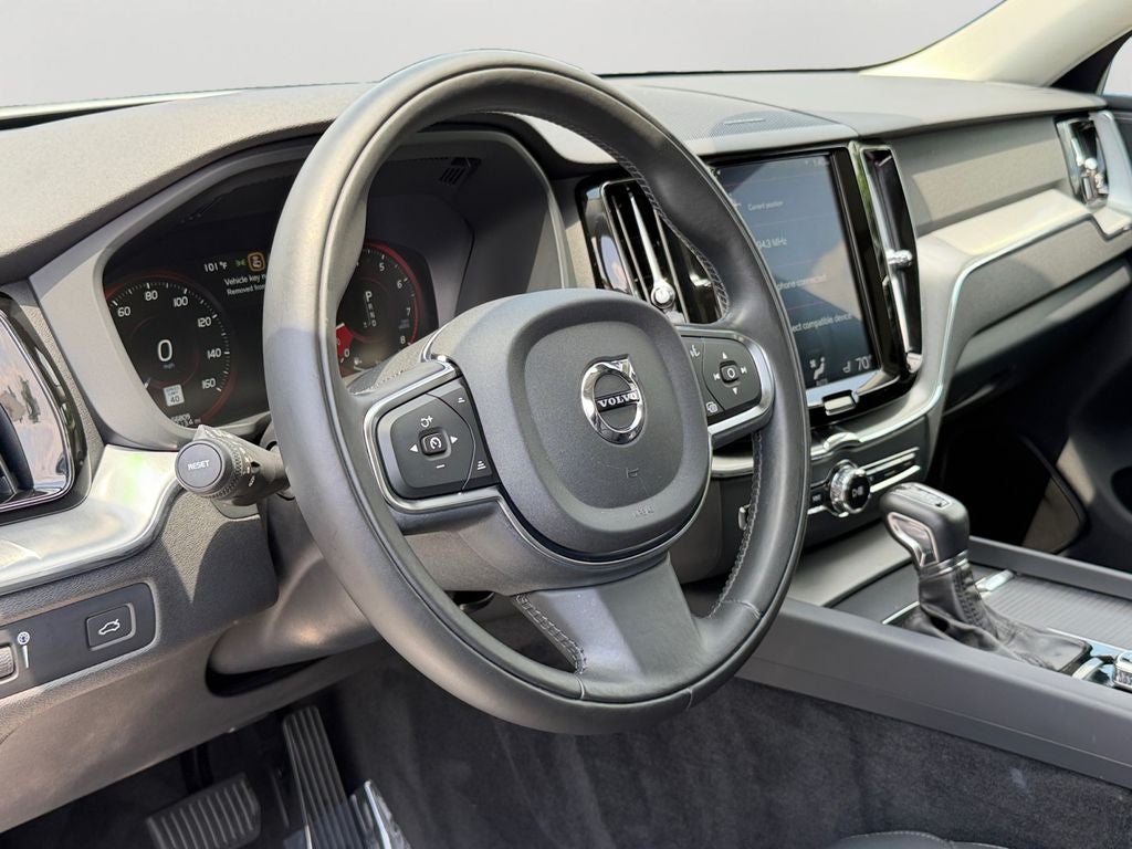 2019 Volvo XC60 T5 Momentum
