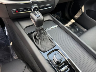 2019 Volvo XC60 T5 Momentum
