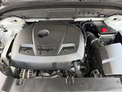 2019 Volvo XC60 T5 Momentum