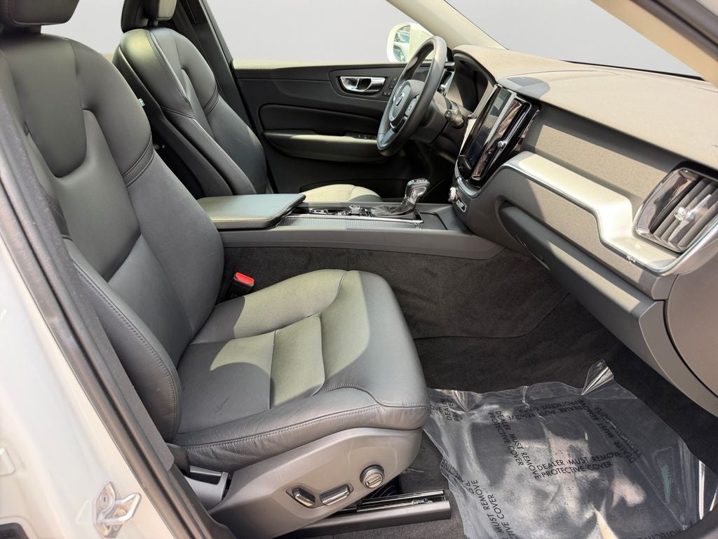 2019 Volvo XC60 T5 Momentum