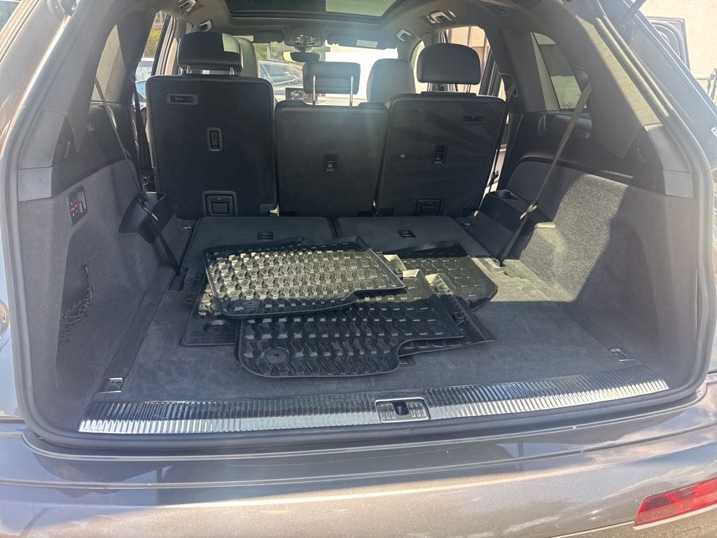 2019 Audi Q7 55 Premium Plus quattro