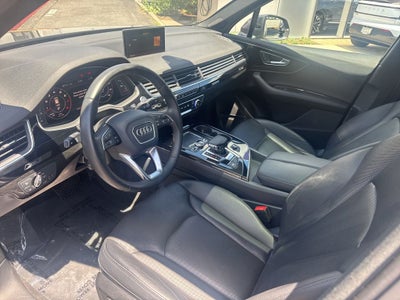 2019 Audi Q7 55 Premium Plus quattro