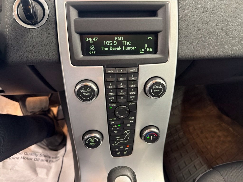 2010 Volvo S40 2.4i