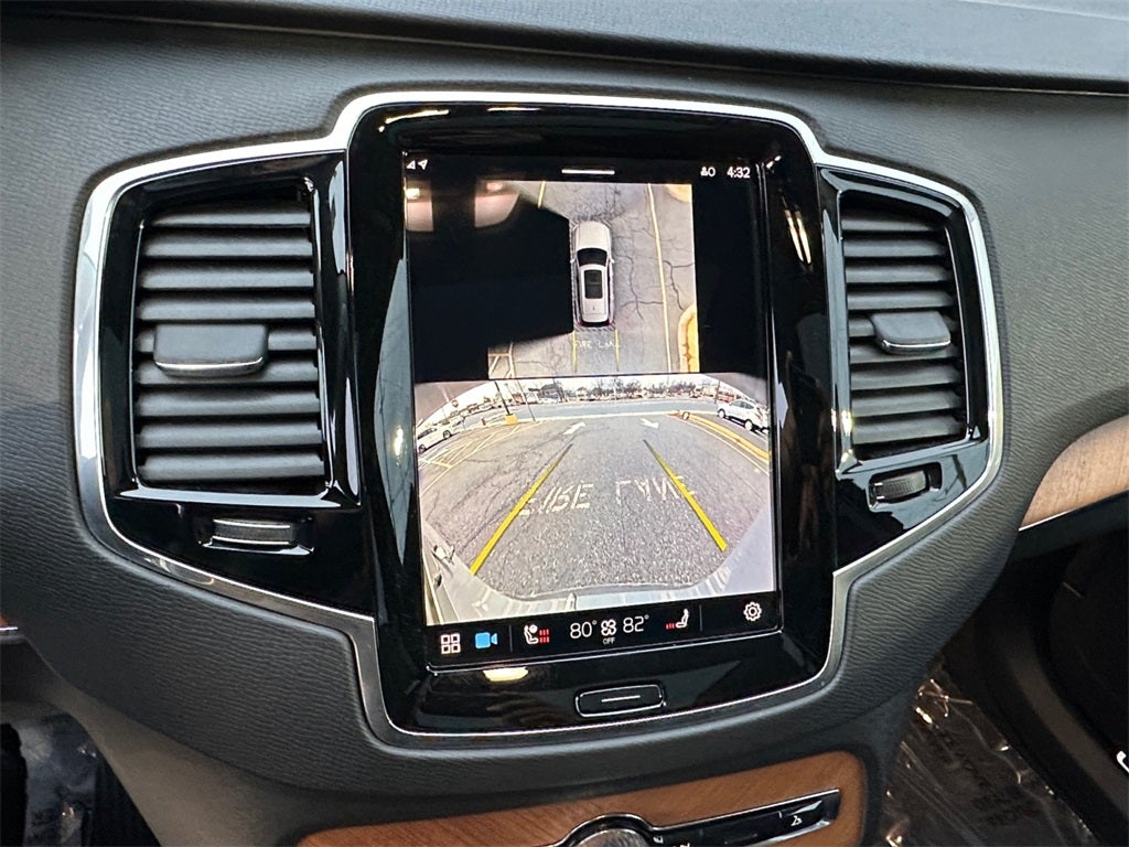 2025 Volvo XC90 B6 Plus 7-Seater