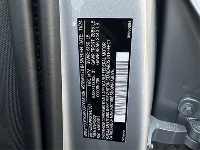 2025 Volvo XC90 B6 Plus 7-Seater