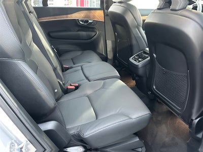 2025 Volvo XC90 B6 Plus 7-Seater