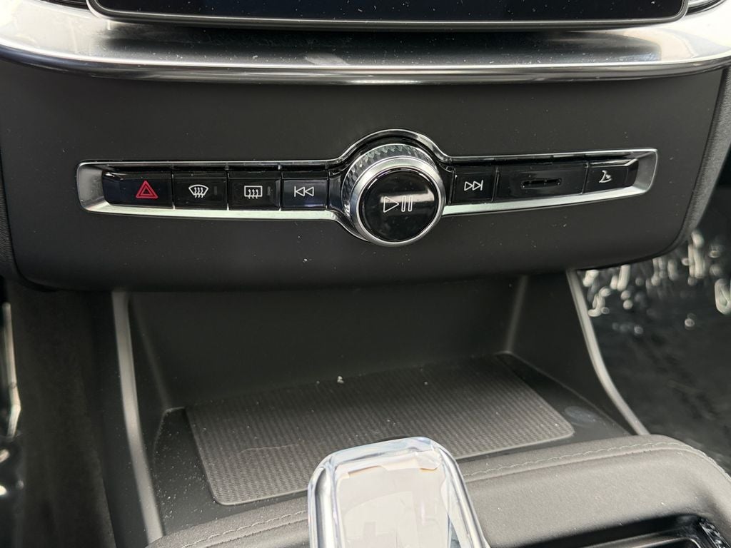 2026 Volvo XC90 B6 Plus 7-Seater Volvo Certified