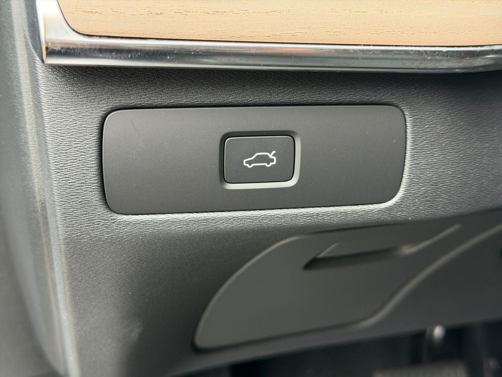 2026 Volvo XC90 B6 Plus 7-Seater Volvo Certified