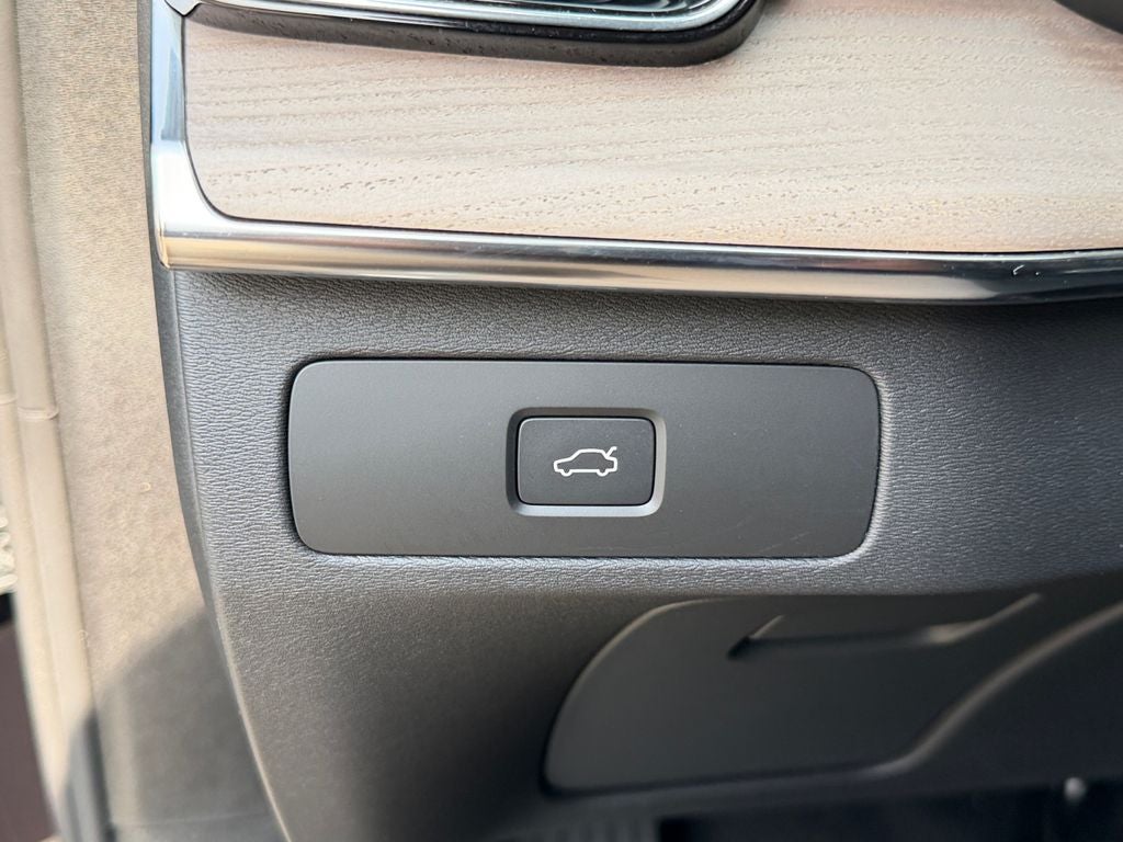 2026 Volvo XC90 B6 Plus 7-Seater Volvo Certified
