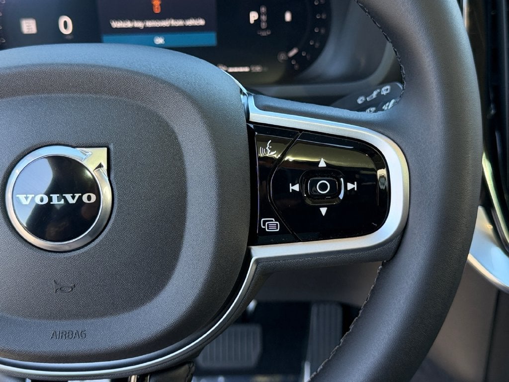 2026 Volvo XC90 B6 Ultra Volvo Certified