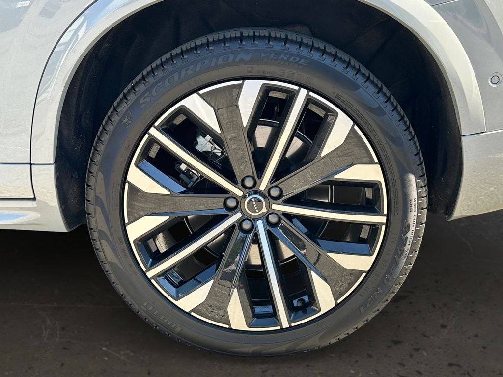 2026 Volvo XC90 B6 Ultra