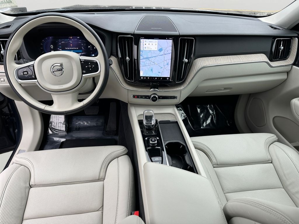 2022 Volvo XC60 B6 Inscription Volvo Certified