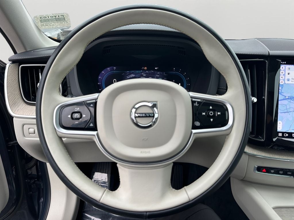 2022 Volvo XC60 B6 Inscription Volvo Certified