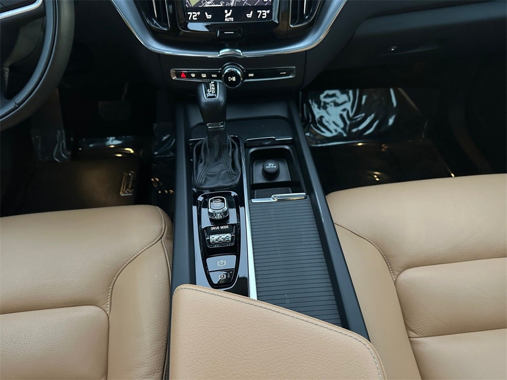 2020 Volvo XC60 T5 Momentum