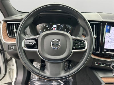 2021 Volvo XC60 T5 Inscription