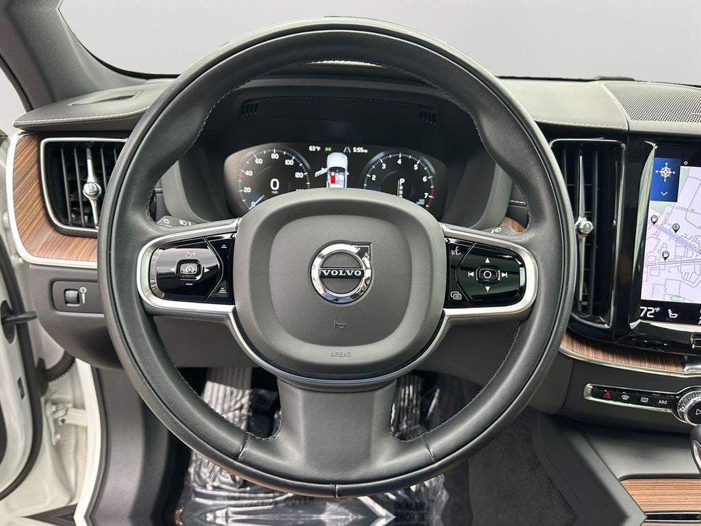 2021 Volvo XC60 T5 Inscription