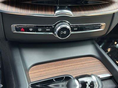 2021 Volvo XC60 T5 Inscription