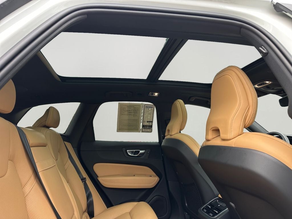 2021 Volvo XC60 T5 Inscription