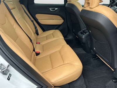 2021 Volvo XC60 T5 Inscription