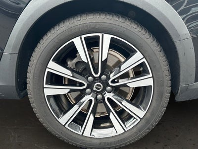 2020 Volvo V60 Cross Country T5