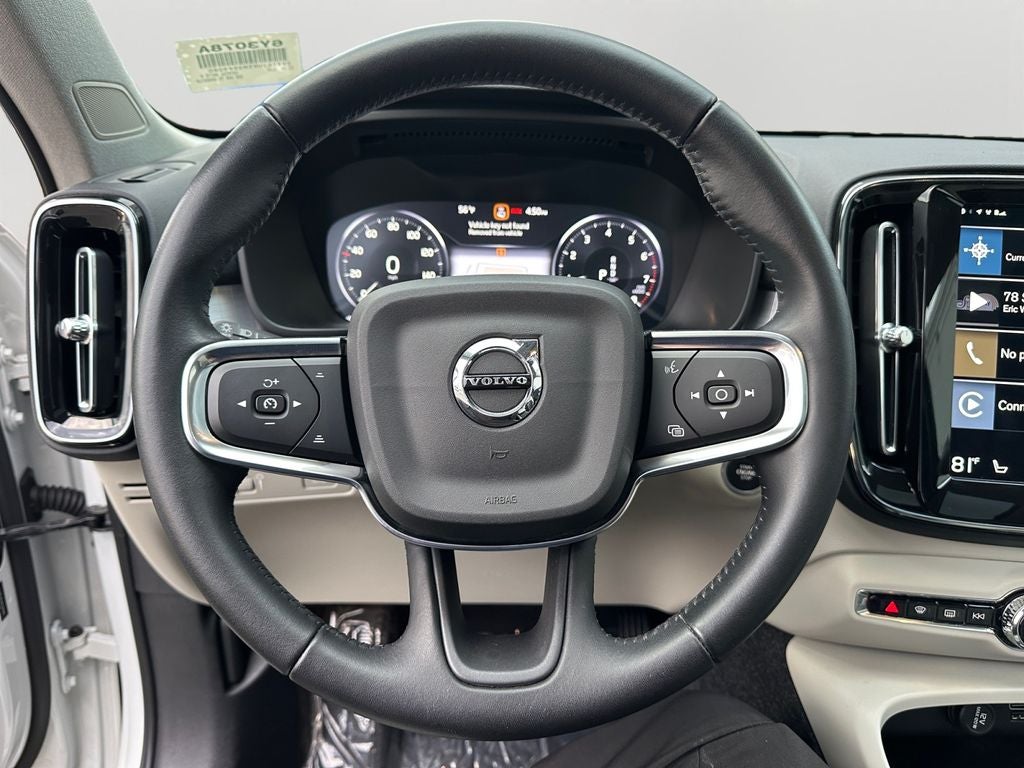 2021 Volvo XC40 Momentum