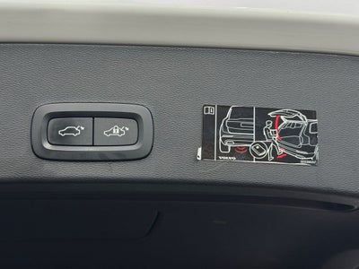 2019 Volvo XC40 Momentum