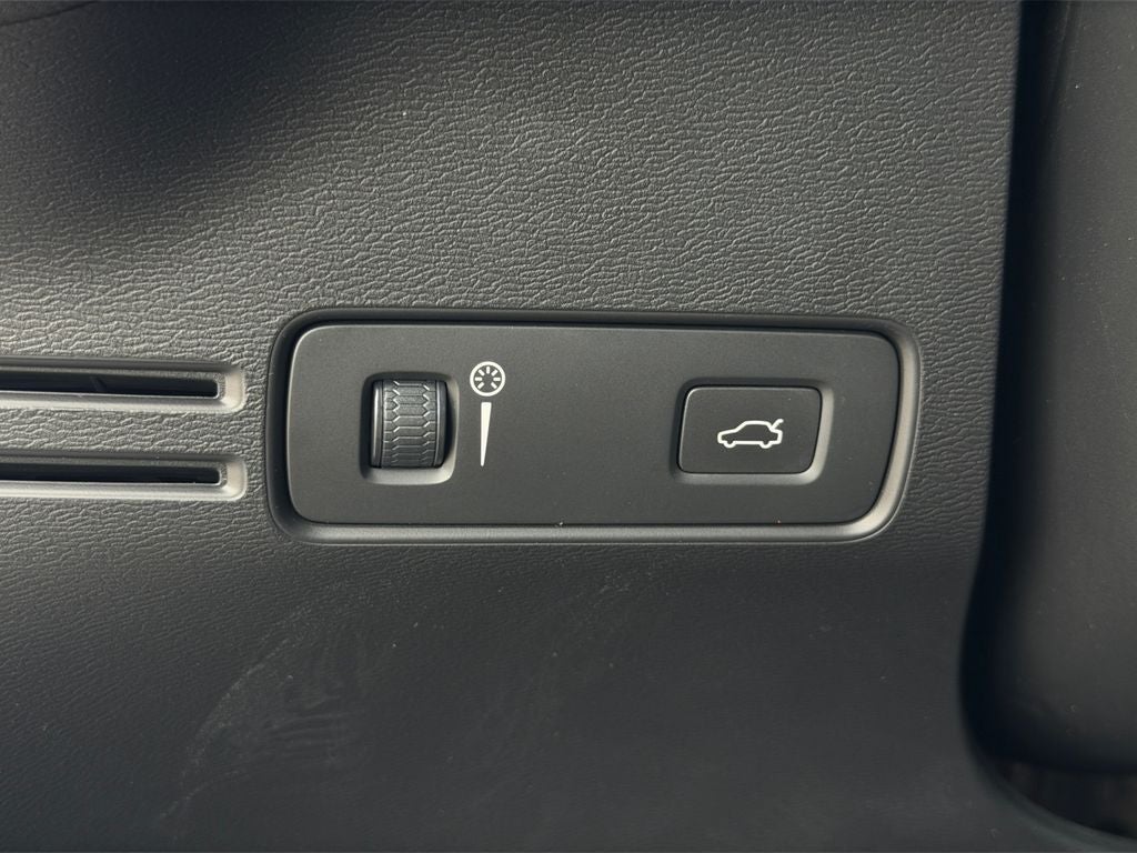 2019 Volvo XC40 Momentum