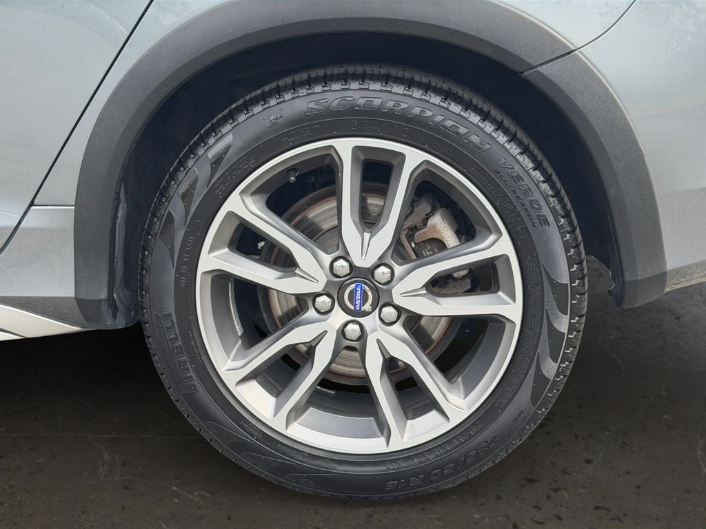 2016 Volvo S60 Cross Country T5 Platinum