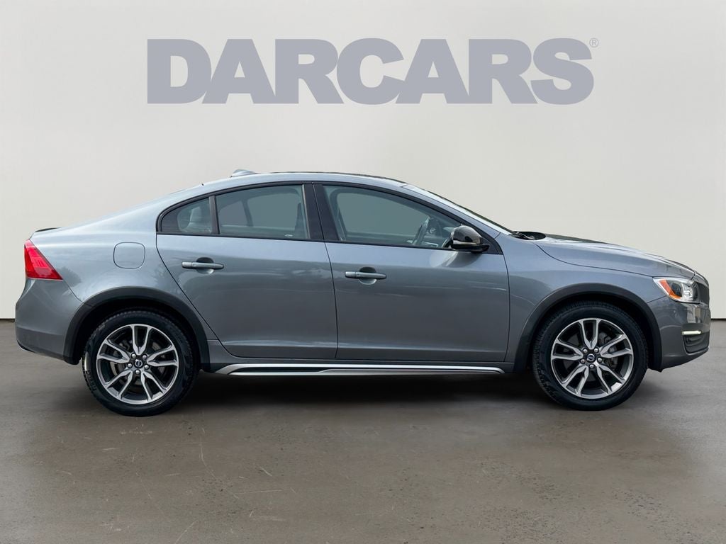 2016 Volvo S60 Cross Country T5 Platinum