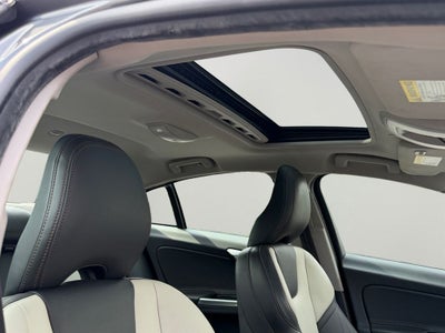 2016 Volvo S60 Cross Country T5 Platinum