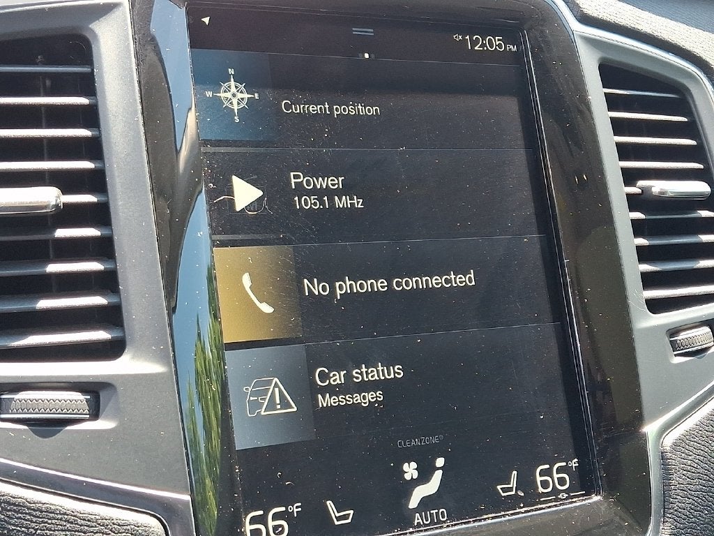 2021 Volvo XC90 T6 Momentum