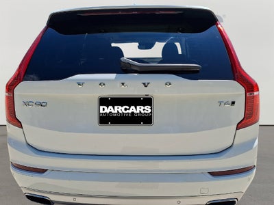 2021 Volvo XC90 T6 Momentum