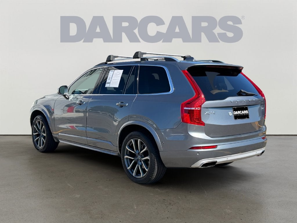 2017 Volvo XC90 T6 Momentum