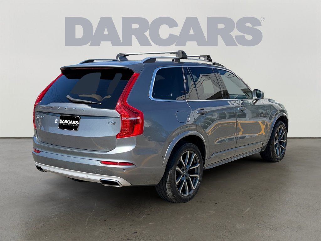 2017 Volvo XC90 T6 Momentum