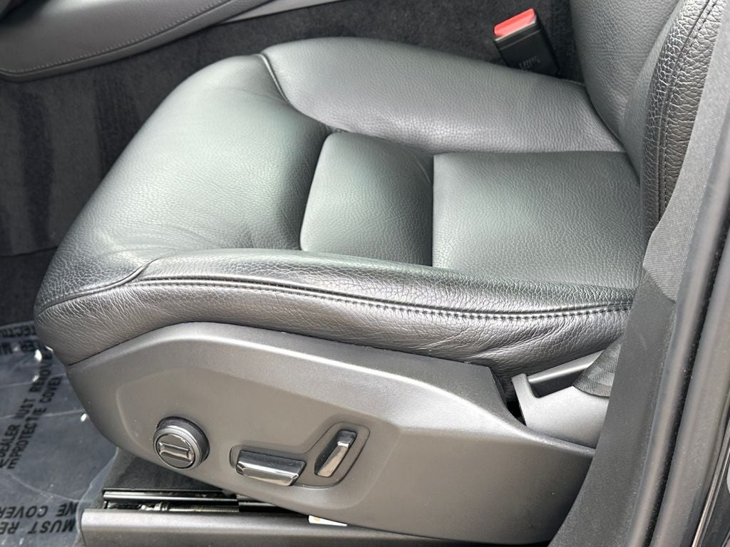2021 Volvo XC90 T6 Momentum