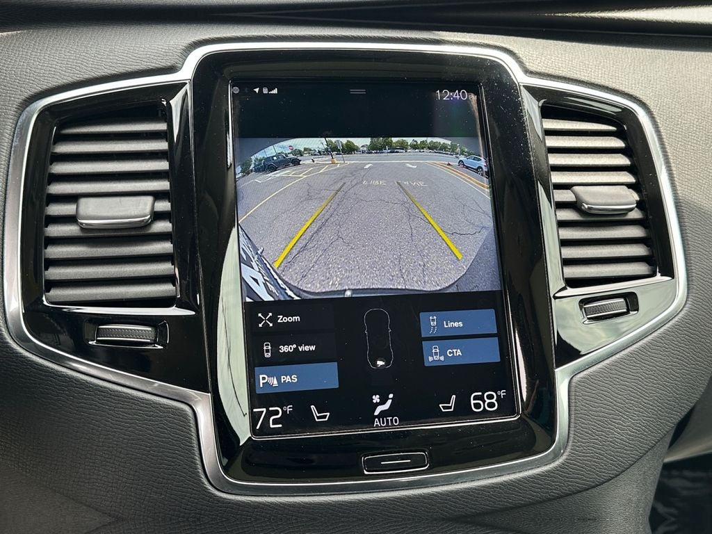 2021 Volvo XC90 T6 Momentum