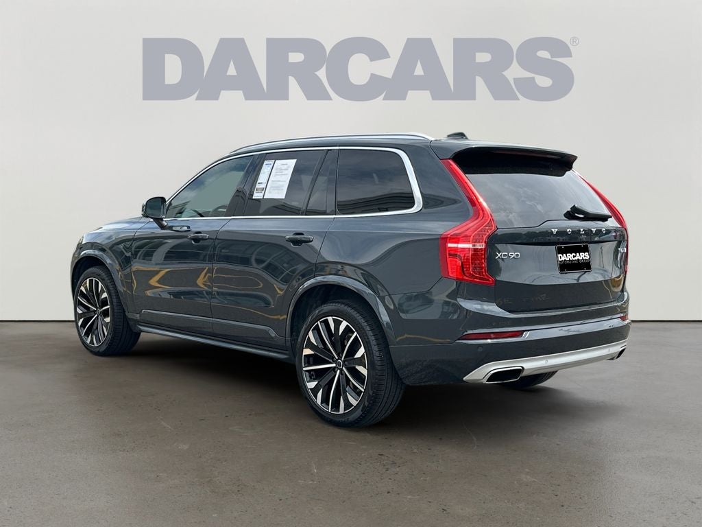 2021 Volvo XC90 T6 Momentum