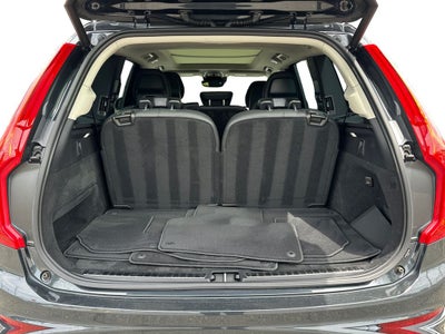2021 Volvo XC90 T6 Momentum