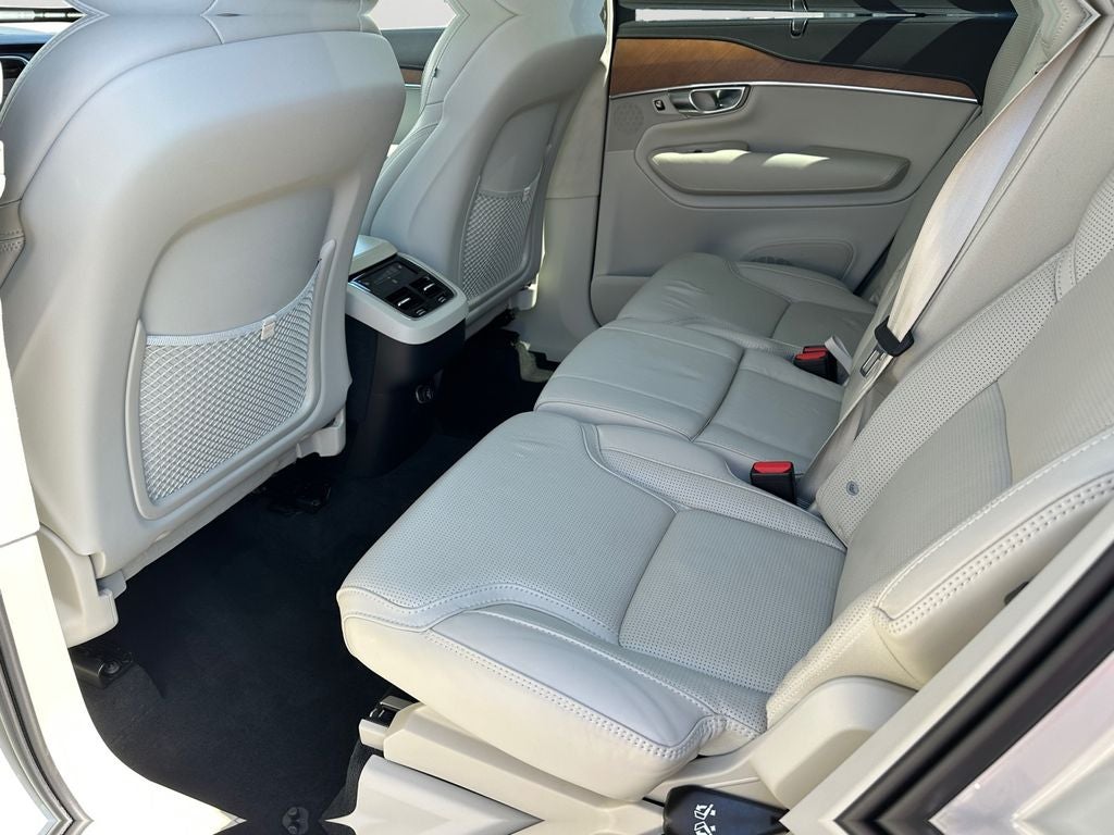 2020 Volvo XC90 T6 Inscription Advanced Luxury Package with Air Suspension