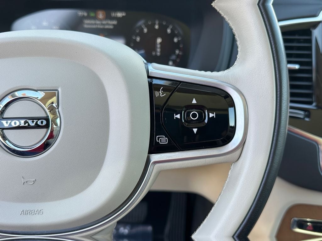 2020 Volvo XC90 T6 Inscription Advanced Luxury Package with Air Suspension