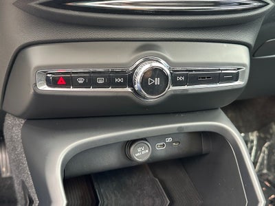 2023 Volvo C40 Recharge Pure Electric Ultimate
