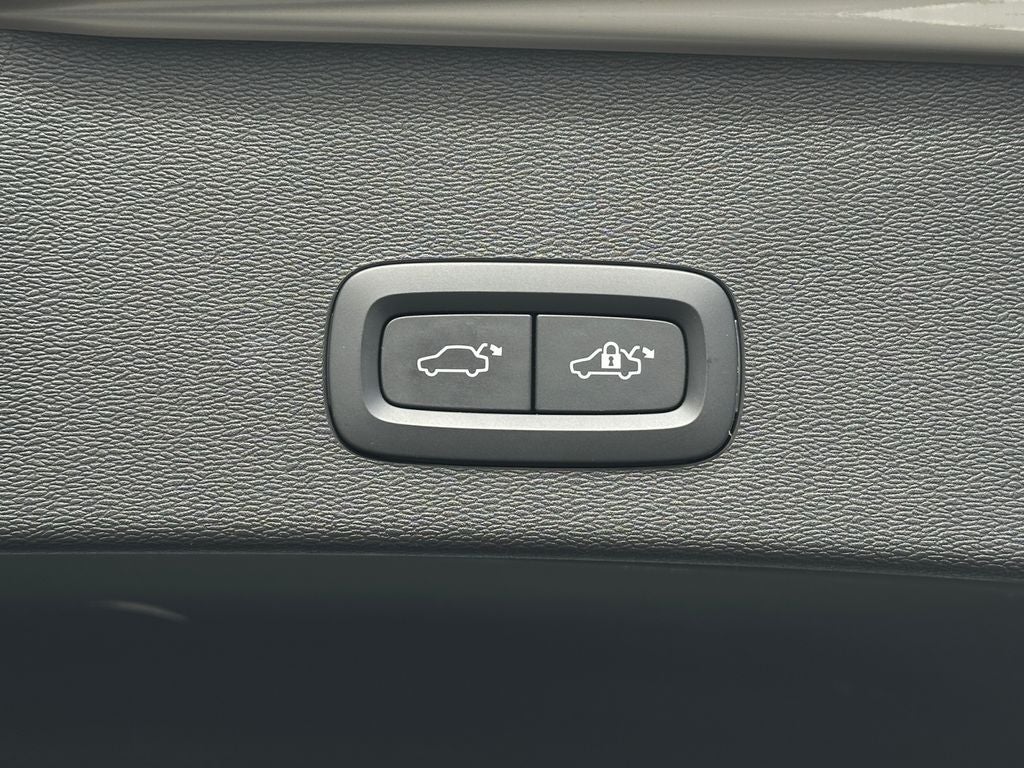 2023 Volvo C40 Recharge Pure Electric Ultimate
