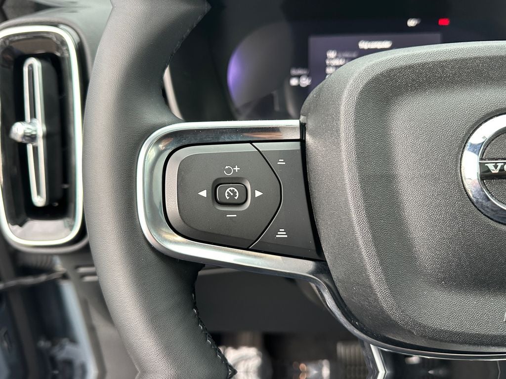 2023 Volvo XC40 Recharge Pure Electric Twin Plus Volvo Certified