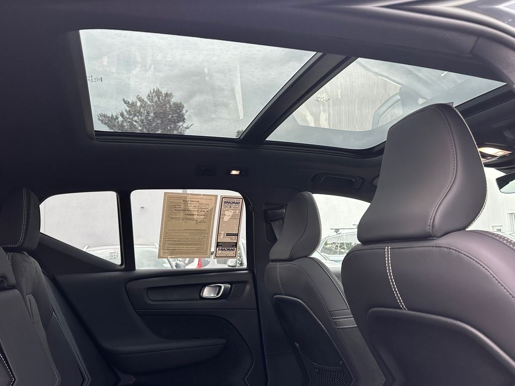 2023 Volvo XC40 Recharge Pure Electric Twin Plus Volvo Certified